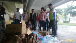 大雨下出「南智小河」 立委、國教署長勘災允助