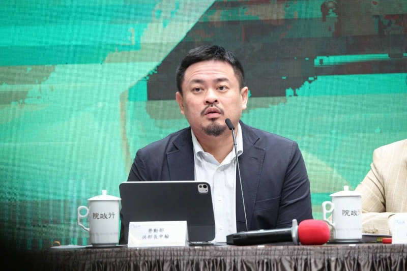 政院拍板勞保條例　政府撥補法制化、3年一檢討