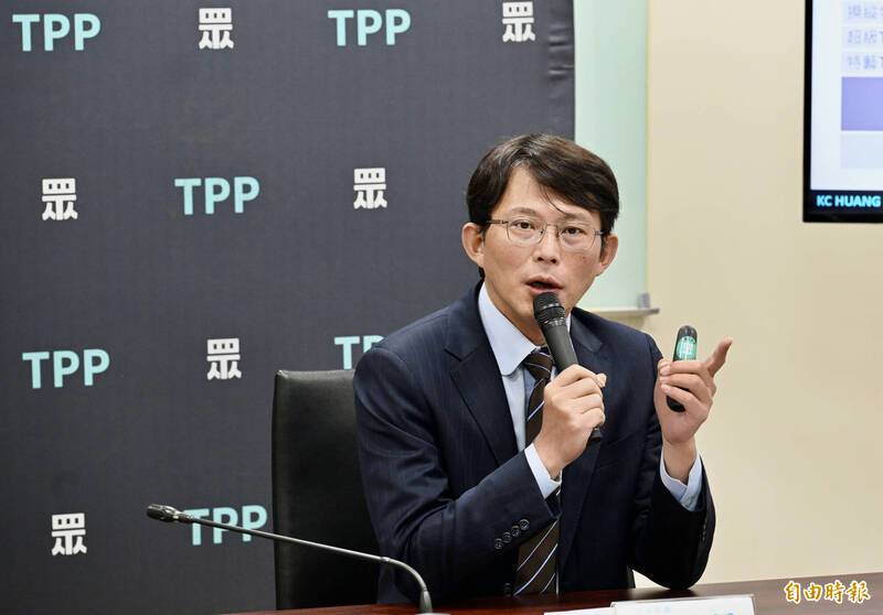 批卓榮泰沒擔當 黃國昌：賴清德應向國人承諾 台美談判不觸及匯率
