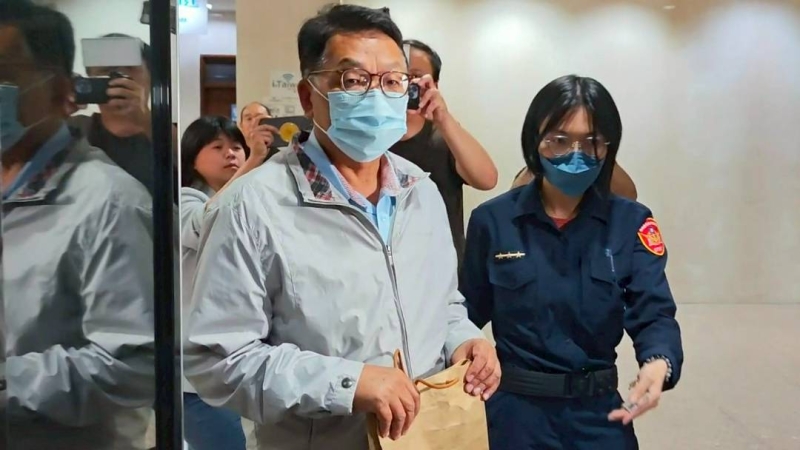 綠委陳歐珀涉貪收押遭收押　又被查出浮報助理費遭搜索約談