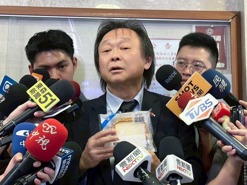 郭智輝嗆砍核三睦鄰費　王世堅轟：傲慢無知、自以為是