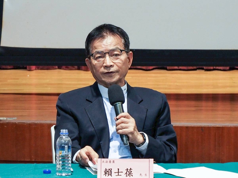 總預算不審政院也不急　賴士葆：3000億國防預算是「畫唬爛」