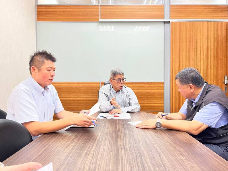 民進黨籍立委楊曜宣布不再參選 為澎湖政壇投入震撼彈