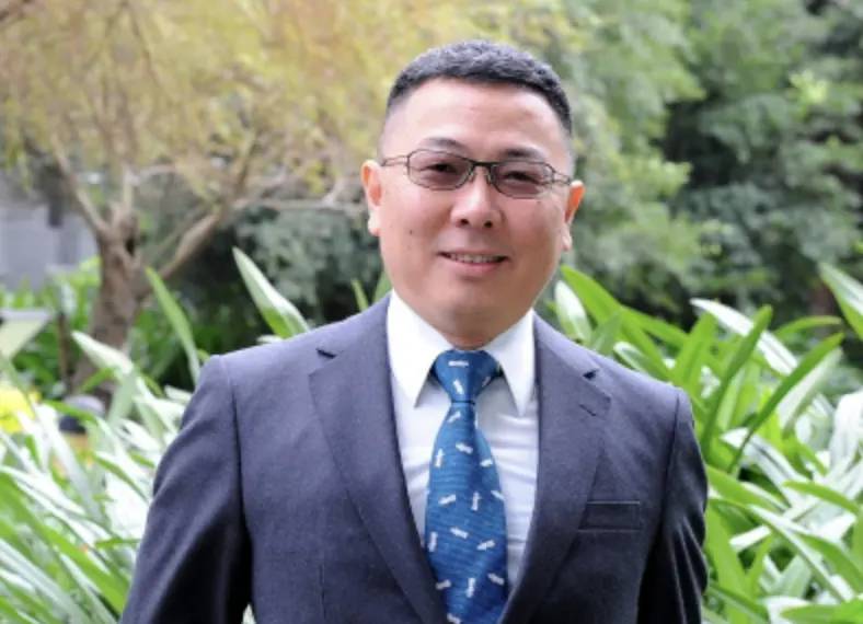 放鳥韓官員　王鴻薇：內閣滿意度還要掉幾趴