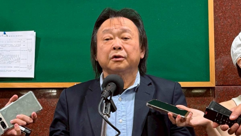 倒柯+1！王世堅也簽連署書　強調「對柯最後的溫柔永不止息」