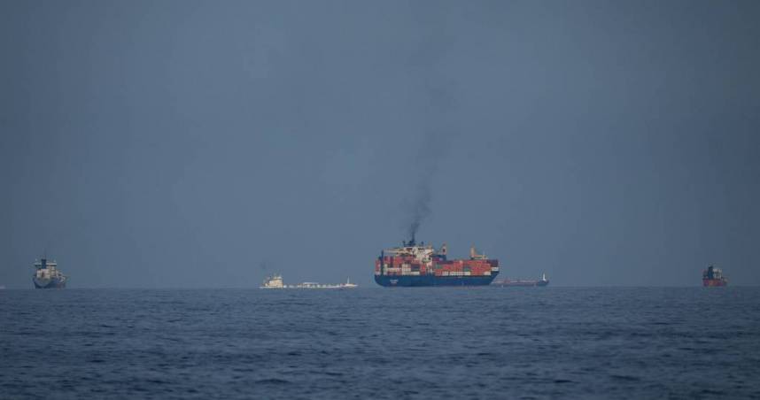 伊朗拒談重啟荷姆茲海峽！　22國聯合聲明：願出力確保海峽安全通行