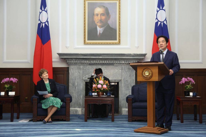 黃國昌向美喊話 快公布軍購清單