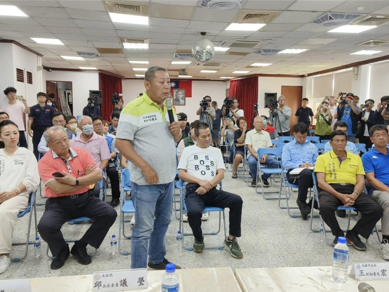 興達電廠爆炸嚇壞居民 里長怒批副市長轉頭就走「很囂張」