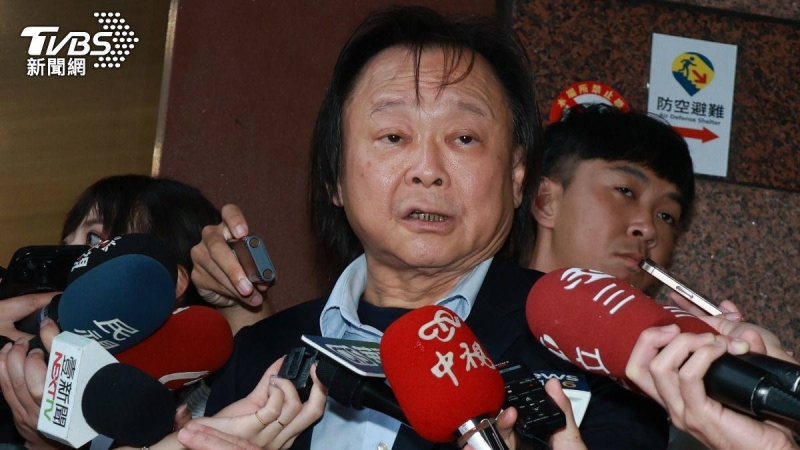 王世堅喊823罷免撤案「遭青鳥出征」　網挺：綠營最後的良心