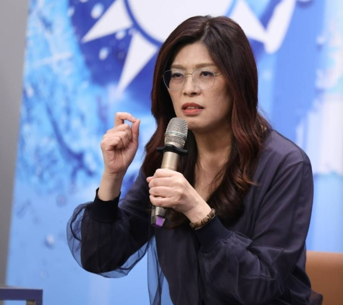 賴清德指鄭麗文曾連署台獨綱領　國民黨：執政沒半撇，翻舊帳很專業