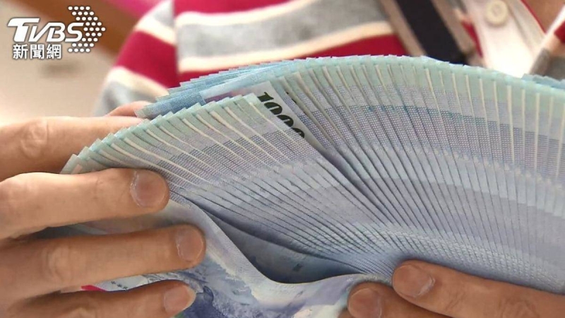 你有嗎？主計處：30歲以下「平均月收入4.66萬」