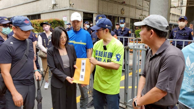 台電員工包圍經濟部抗議錯誤能源政策？郭智輝被激怒回「看不下去可離開」