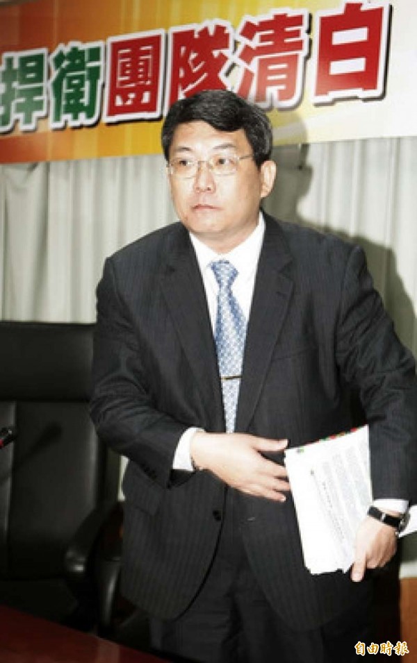 高市前環保局長洩密採購案 改判易科免坐牢定讞