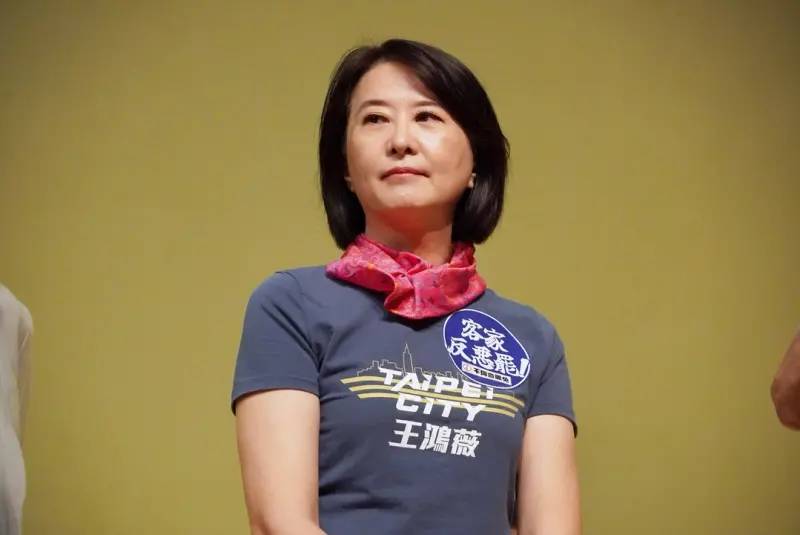 選區民眾被郭昱晴公審　王鴻薇嗆綠委變青鳥