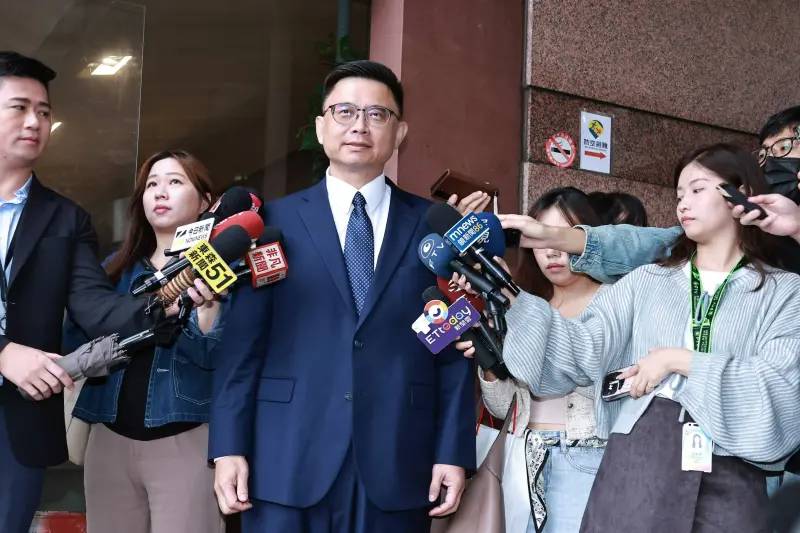 賴瑞隆更多醜聞將曝光？他爆：選區內弊端多