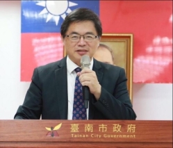 台南市代理市長李孟諺 官方臉書「開張」搶先看