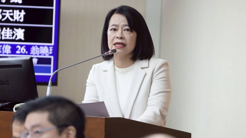 藍委稱政院未依法編列法定支出：卸責在野政治勒索總預算案