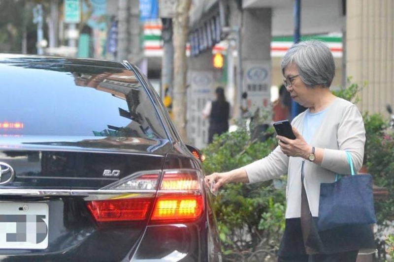 監察院連環爆　監委蘇麗瓊疑搭公務車看牙醫
