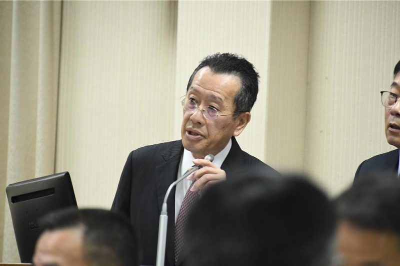 國防標案茶行闆娘自爆「我是人頭」 張啓楷：反常必有妖