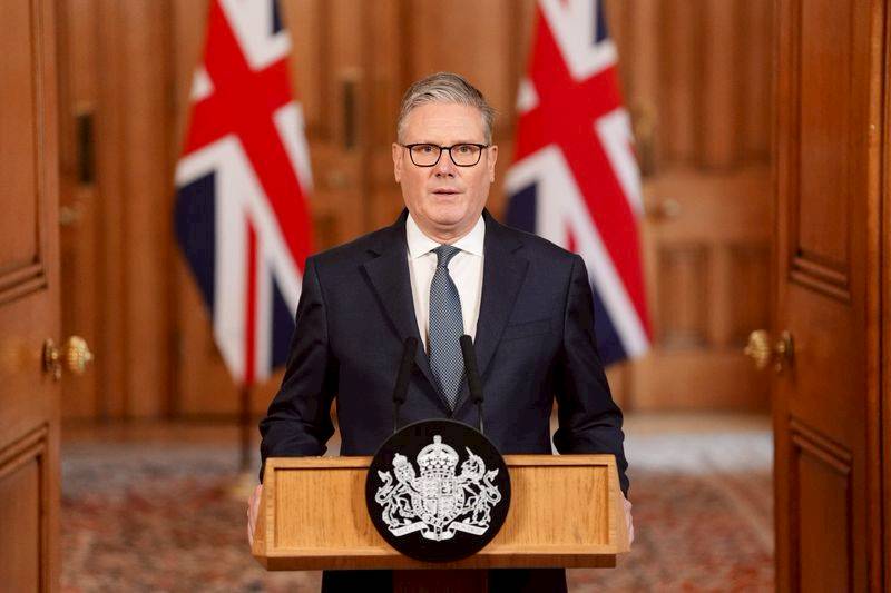 英同意美國使用基地　英相：但不參加對伊朗攻擊