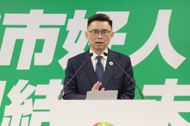 賴瑞隆封鎖《鐵拳教育》留言 媒體人搖頭：這是最不對的