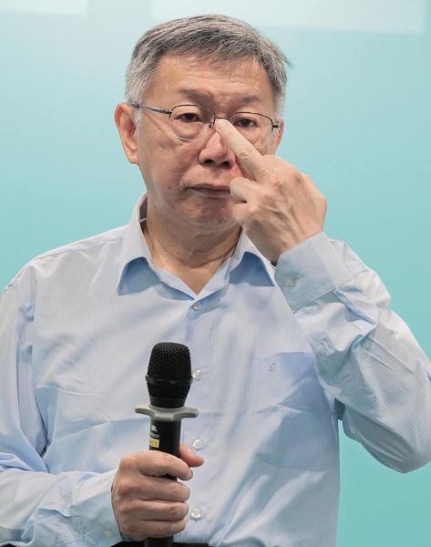 被指「雲林最近有點亂」 柯文哲：民進黨退黨更多