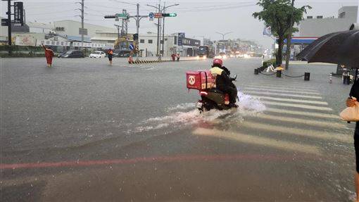 外送員注意！Foodpanda未投保遭台南市開罰30萬　法院認地方無權敗訴