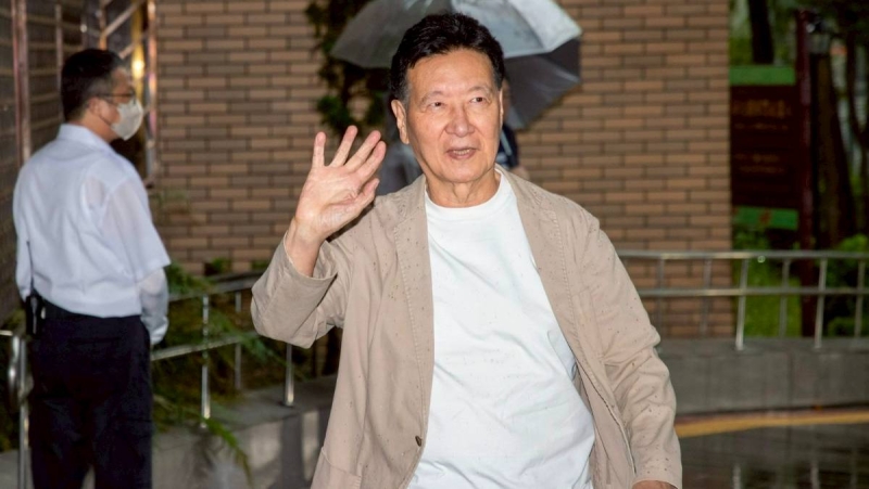 假郭正亮嗆「政治流氓」　趙少康警局報案：10幾個公關公司跳下來