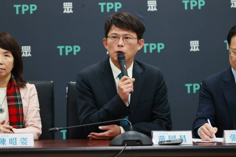 反廢死公投遭封殺　黃國昌批：中選會自居為台灣民主太上皇