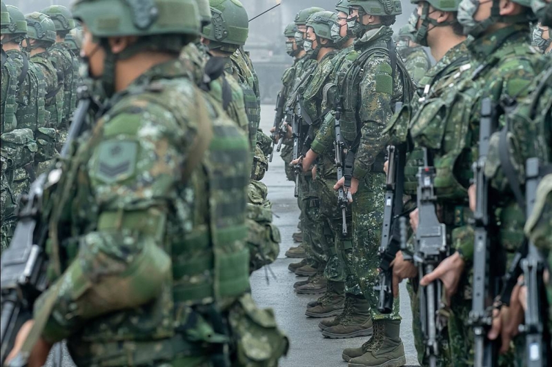 賴清德拋軍人搭機優先升等商務艙　華航企工、長榮航企工聯合聲明：盼政府莫一意孤行